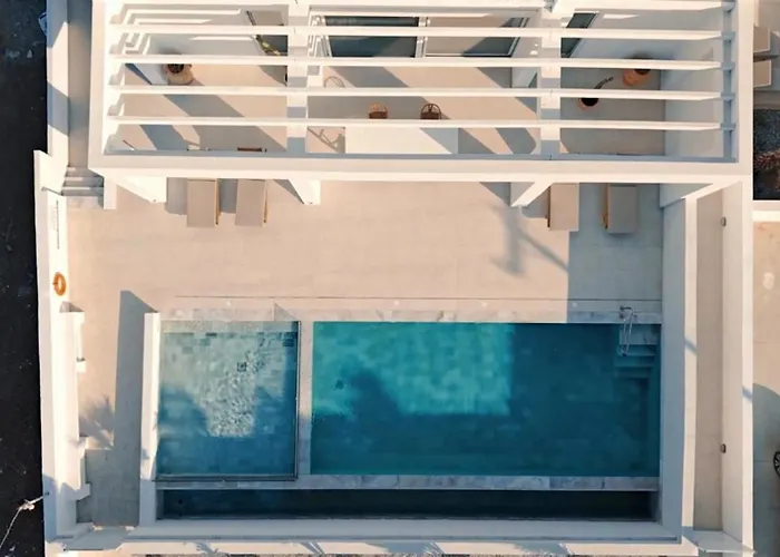 Seapalm - Elegant - Steps From The Sea Вилла