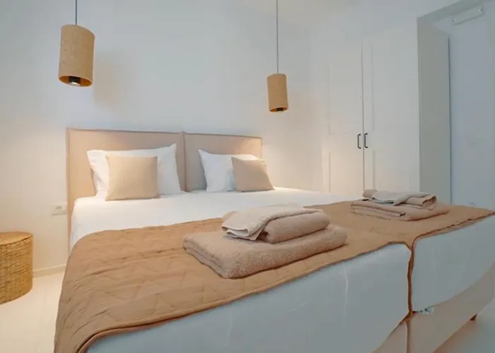 فيلة Seapalm - Elegant - Steps From The Sea لاخنيا