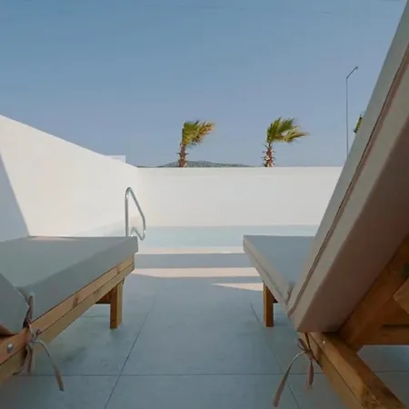 Seapalm - Luxury Pool Retreat - 200m וילה *