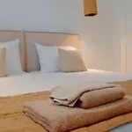 Seapalm - Elegant - Steps From The Sea * لاخنيا