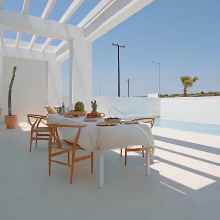 Seapalm - Elegant - Steps From The Sea Willa