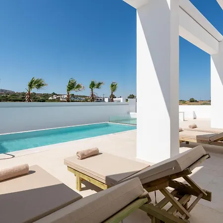 Seapalm - Elegant - Steps From The Sea * Lakhania